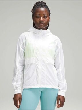 Lululemon Ventilated Packable Trail Running Jacket White Sz 4 Hooded Windbreaker